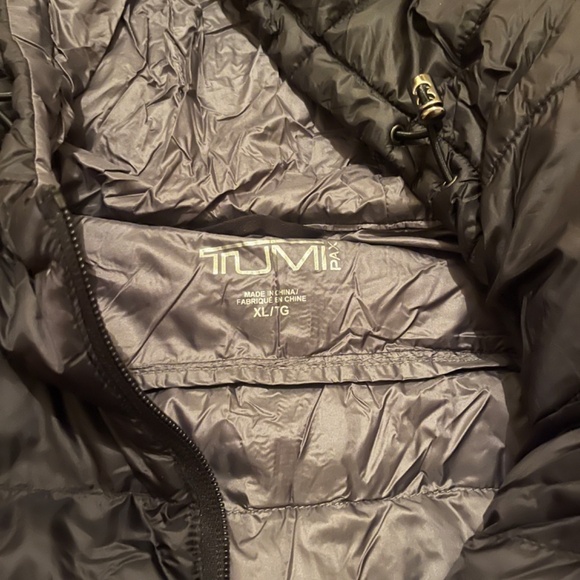 Paul Mitchell lightweight winter jacket made by Tumi - Picture 7 of 7